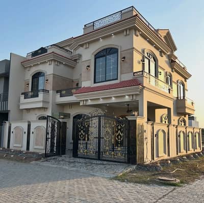 Brand New House For Rent original picture