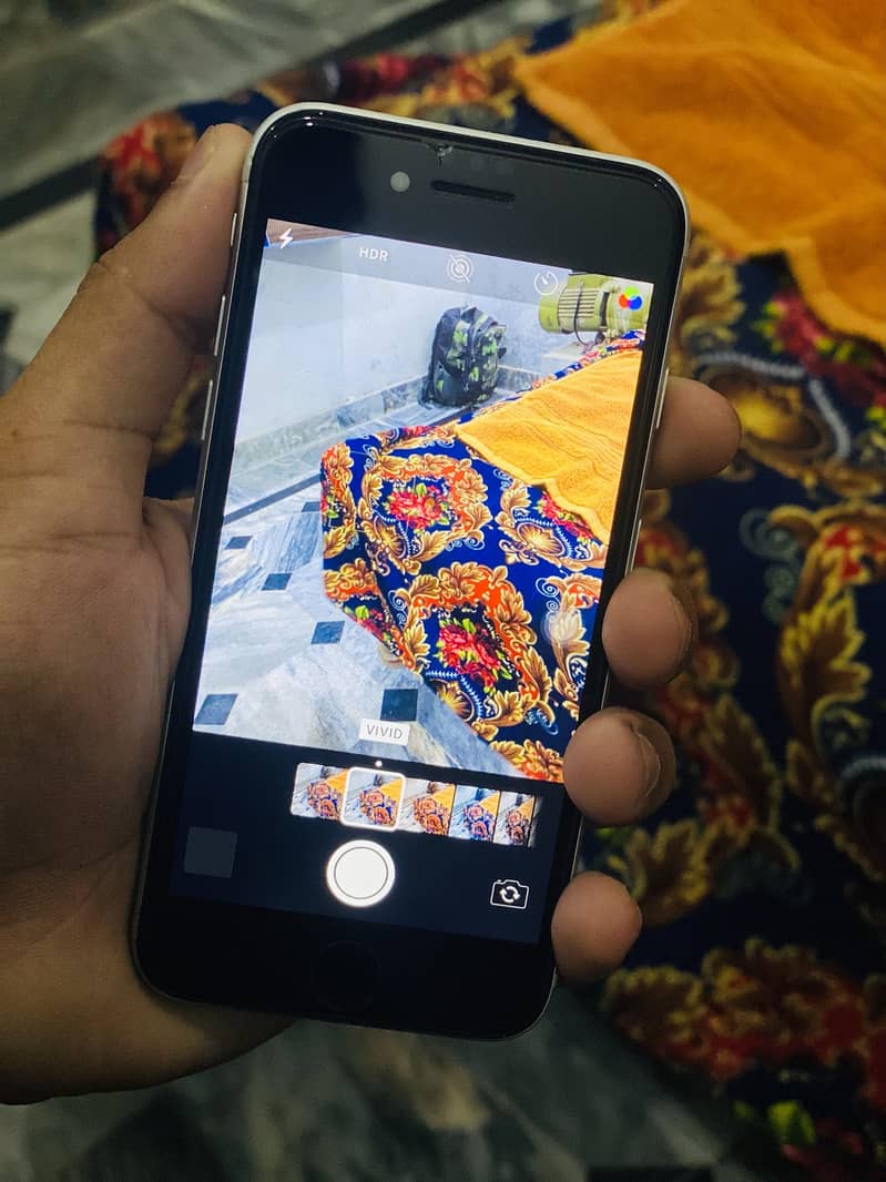 Apple iPhone 7 2