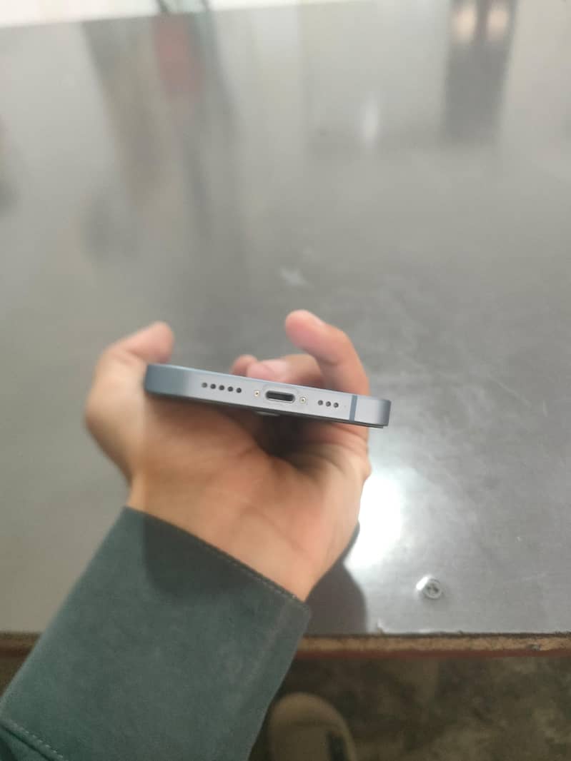 Apple iPhone 14 6