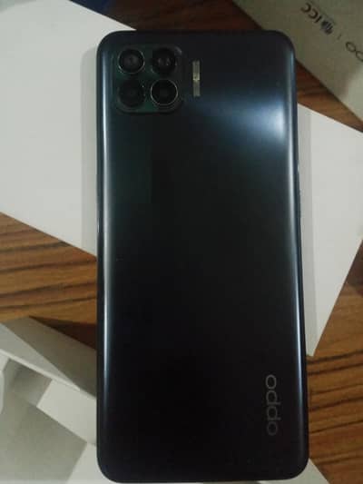 OPPO F17 Pro