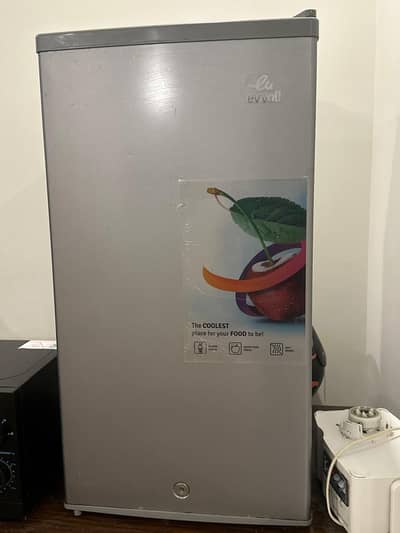 Evvoli Mini Fridge | Single Door Refrigerator | Small Fridge with Fre