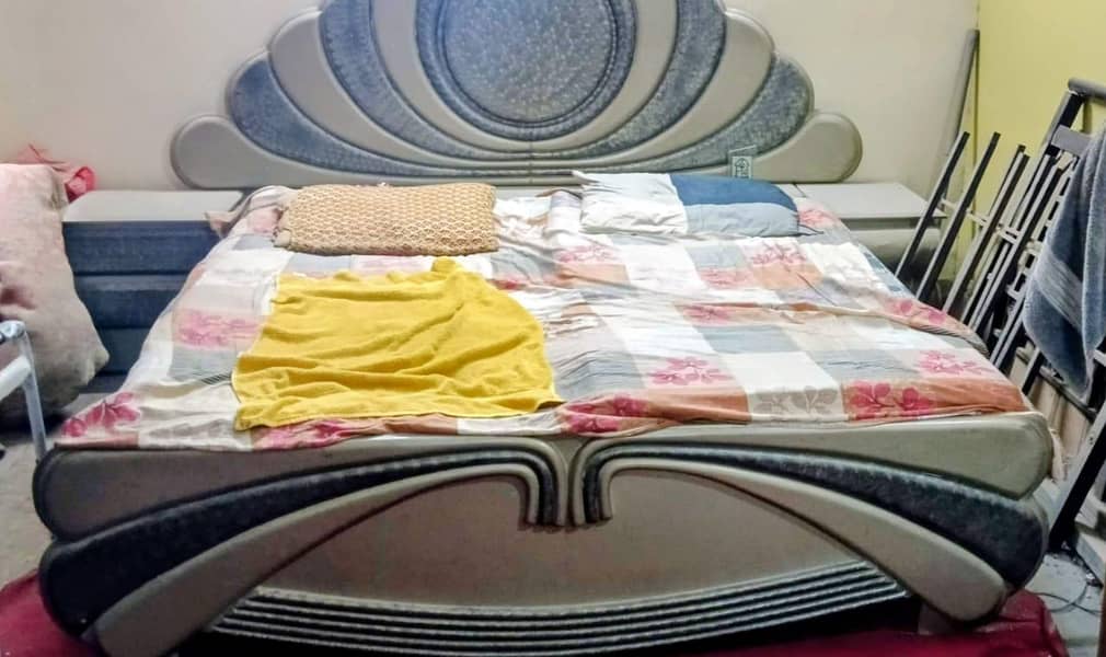 bed side tables dressing 2