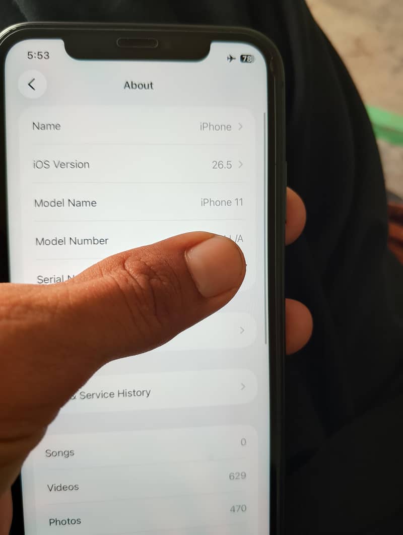 Apple iPhone 11 10