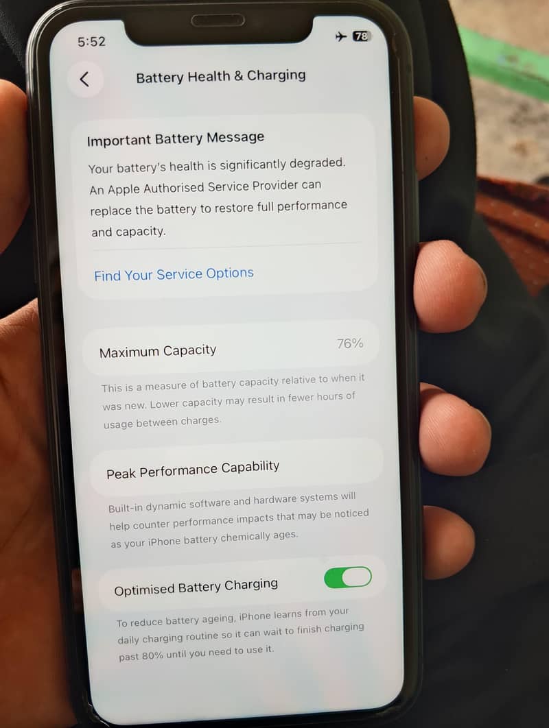 Apple iPhone 11 12