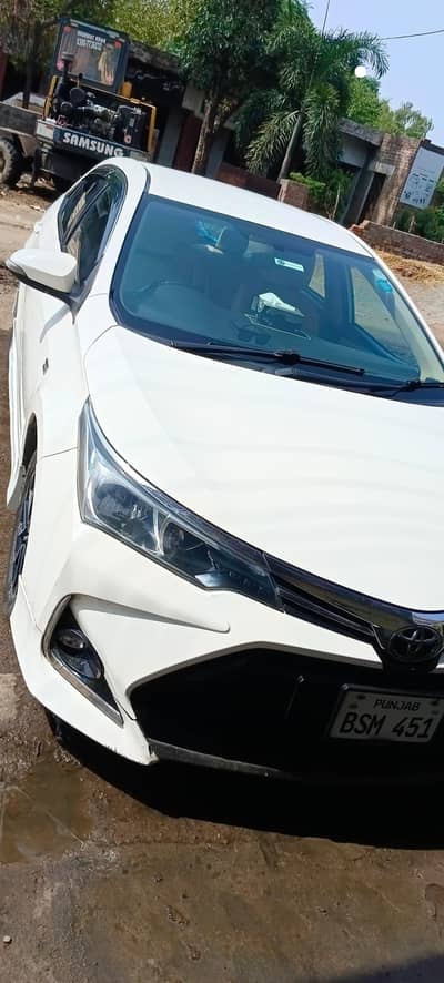 Toyota Corolla Altis 2016