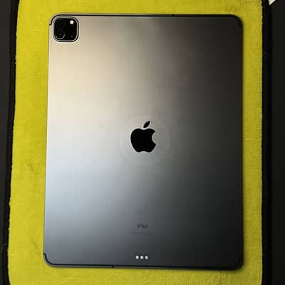 Ipad pro 2020 12.9 inches 4th generation 128gb storage i pad