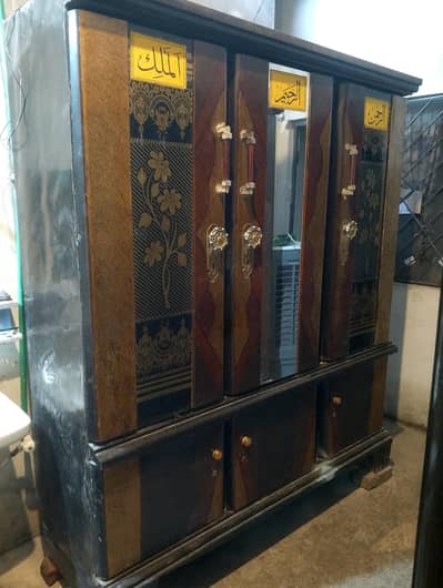 safe almari 3 door and safe peta 2 door