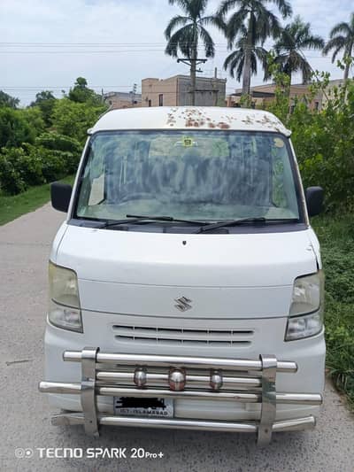 Suzuki Every 2010