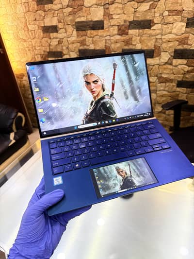 Asus Zenbook Duo i7 8th Gen Dual Screen 2GB Nvidia Graphics
