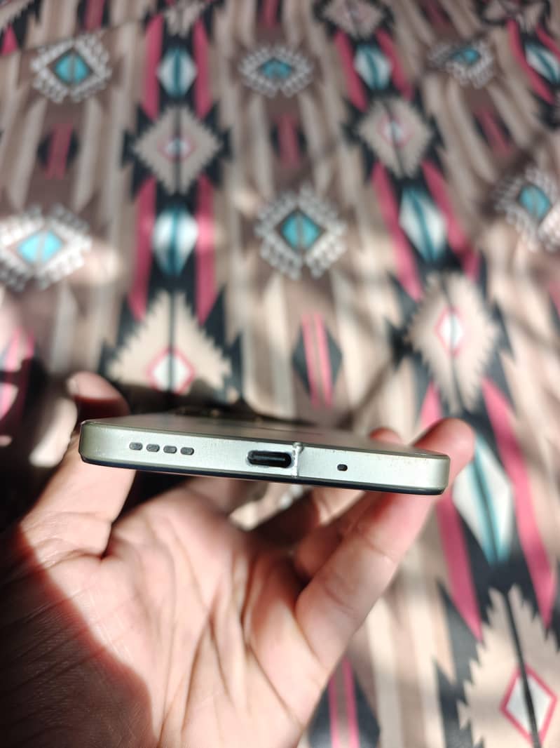 Realme C75 5