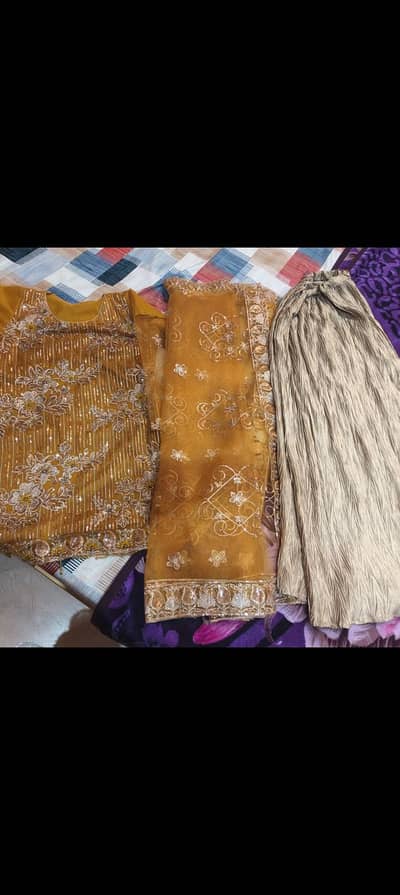 bilkul new heavy dress mustard