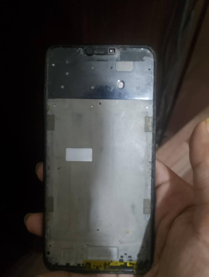 OPPO A3s 4