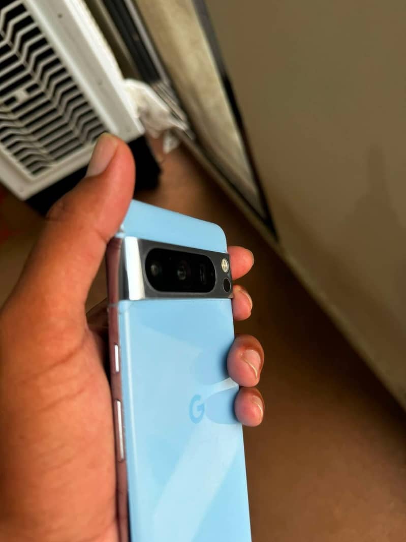 Google Pixel 8 Pro 1