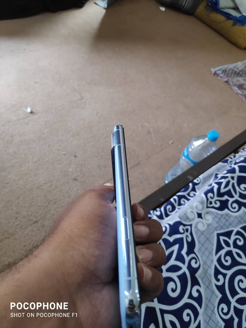 Google Pixel 8 Pro 6