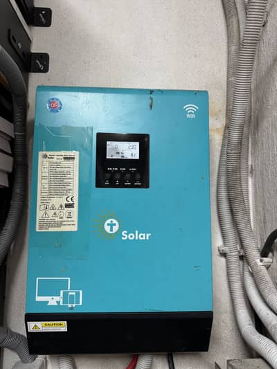 Complete 5.5kVa solar system with inverter and 9 panels