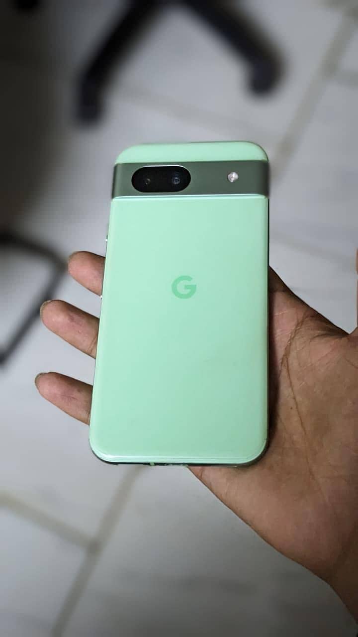 Google Pixel 8a 0