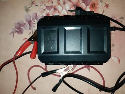 12 watt 20 amper smart battery charger