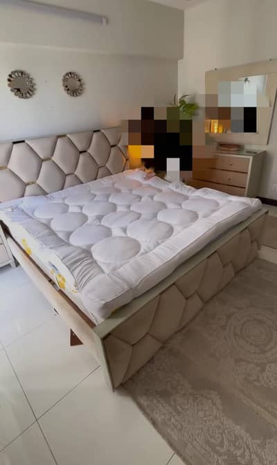 Mahee extra thick Mattress Topper ( for comfortable sleep) ,