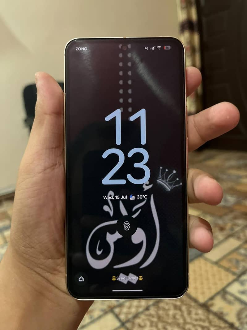 Google Pixel 8 3