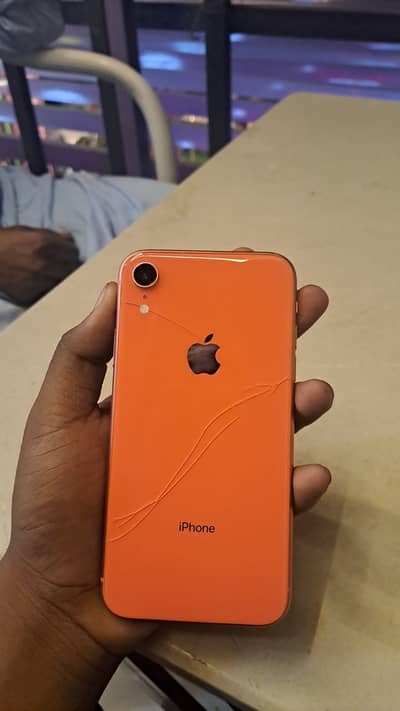 Apple iPhone XR
