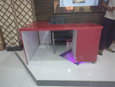 like new only table