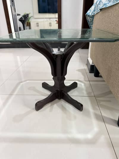 Side Table - 21 x 21 x 17.5 inches (L x W x H)