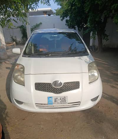 Toyota Vitz 2010