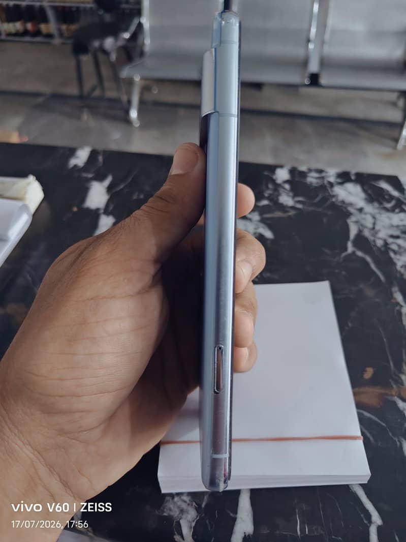 Google Pixel 8 Pro 2