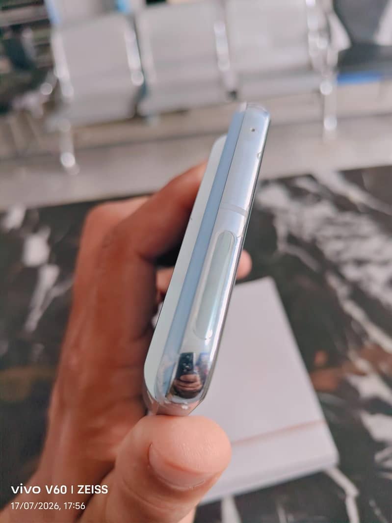 Google Pixel 8 Pro 6