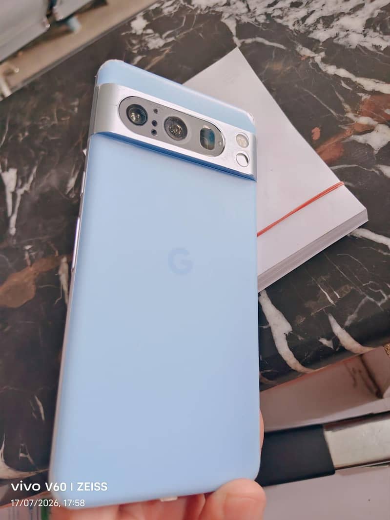 Google Pixel 8 Pro 9