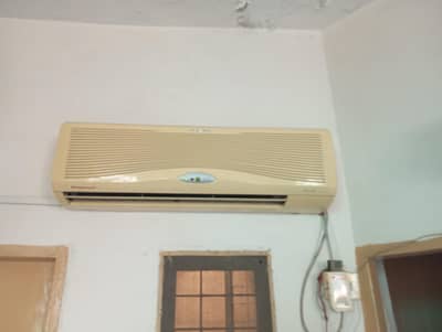 super national 1.5 ton plasma AC