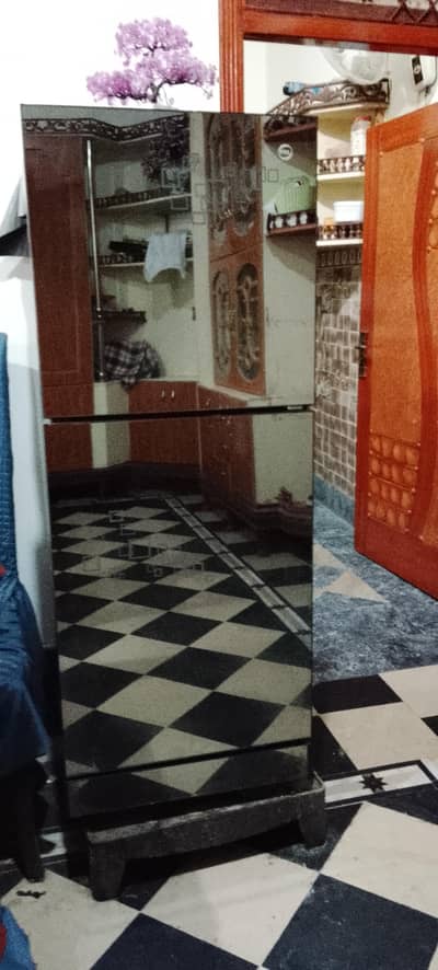 want to sale refrigerator