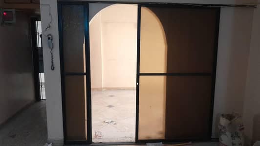 sliding door urgent sale