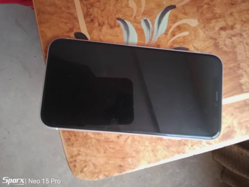 Apple iPhone 11 5