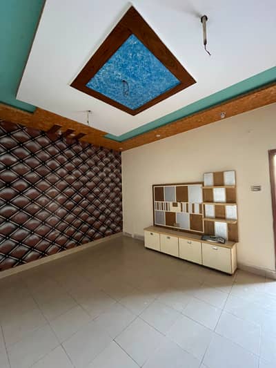 10 marla Upper Portion for Rent