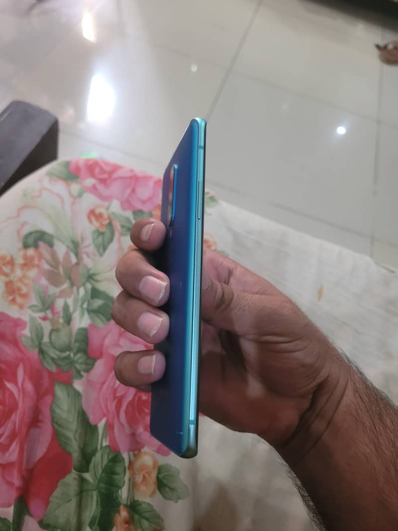 One Plus 8 9