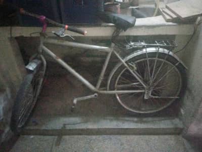 This is a okay condition cycle and this price is 10000 rupees please