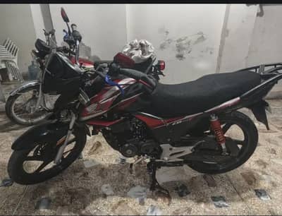 Honda CB150F