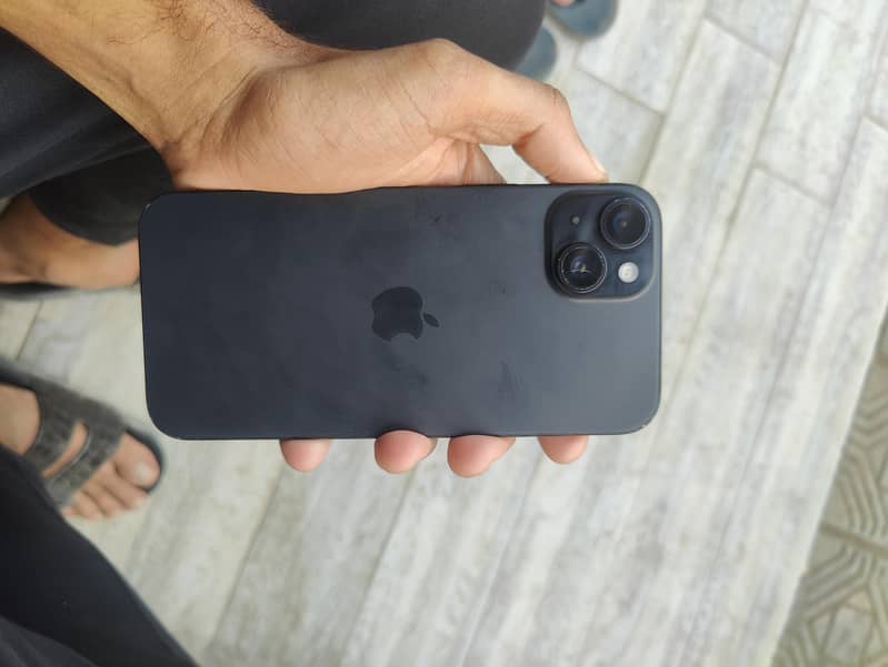 Apple iPhone 15 plus 1