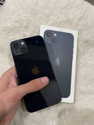 Apple iPhone 13