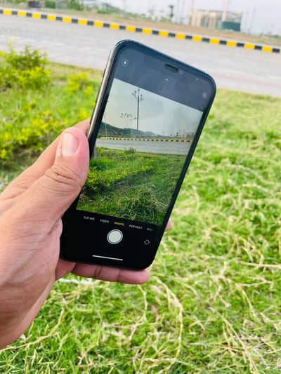 Apple iPhone XR