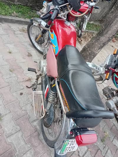 united motorcycle for sala