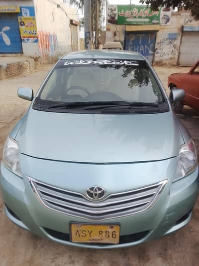 Toyota Belta 2006
