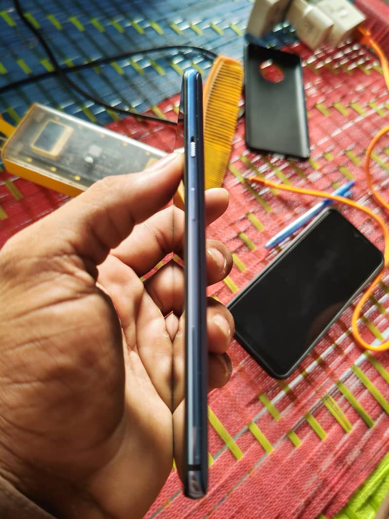 One Plus 7T 1