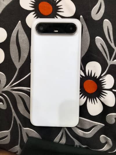 Tecno pova slim 5g