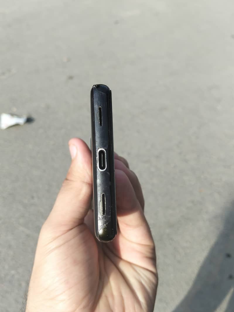 Google Pixel 6a 5