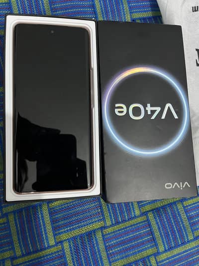 Vivo V40e
