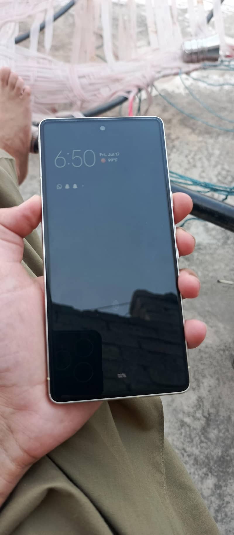 Google Pixel 7 4