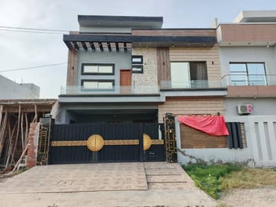 10 Marla House For Sale LDA AVENUE ONE 7BEDS