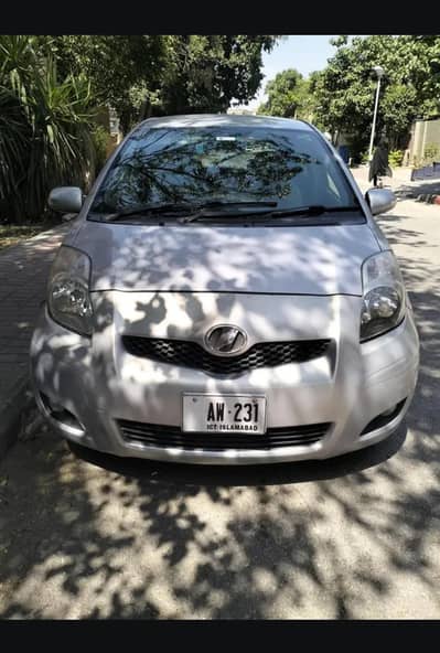 Toyota Vitz 2010